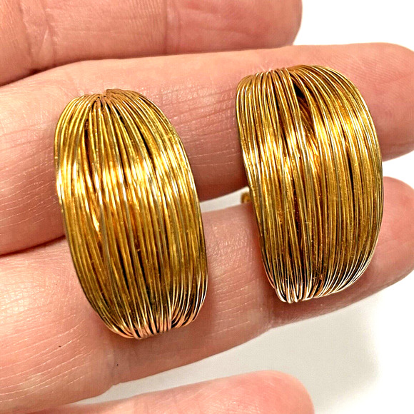 Vintage Les Bernard Clip On Earrings Gold Tone Faux Hoop Statement Chunky Runway - Picture 2 of 8